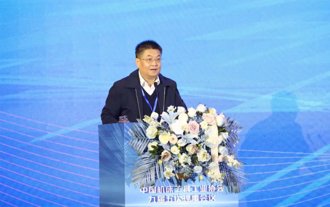 AG老哥俱乐部-老哥必备的交流社区