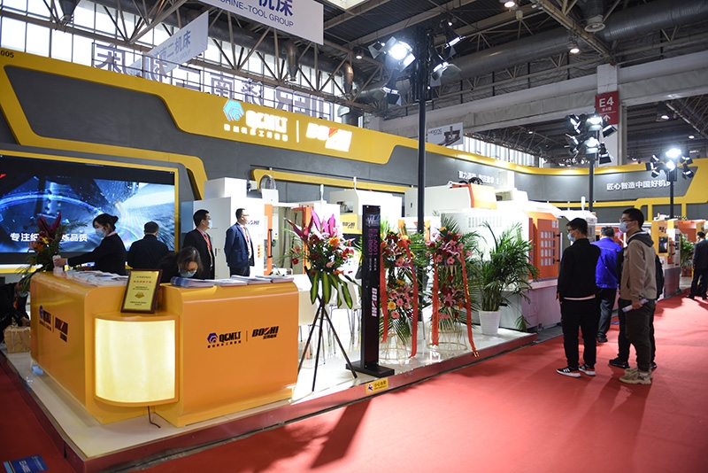 AG老哥俱乐部-老哥必备的交流社区