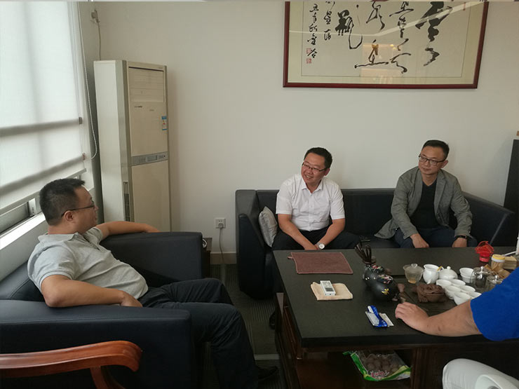 ���ι���|UB8���ι���|�������ý���