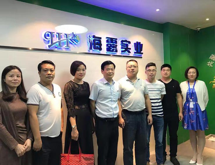 ���ι���|UB8���ι���|�������ý���